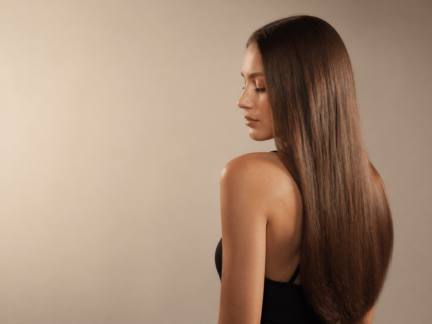 Model with long chestnut-brown hair